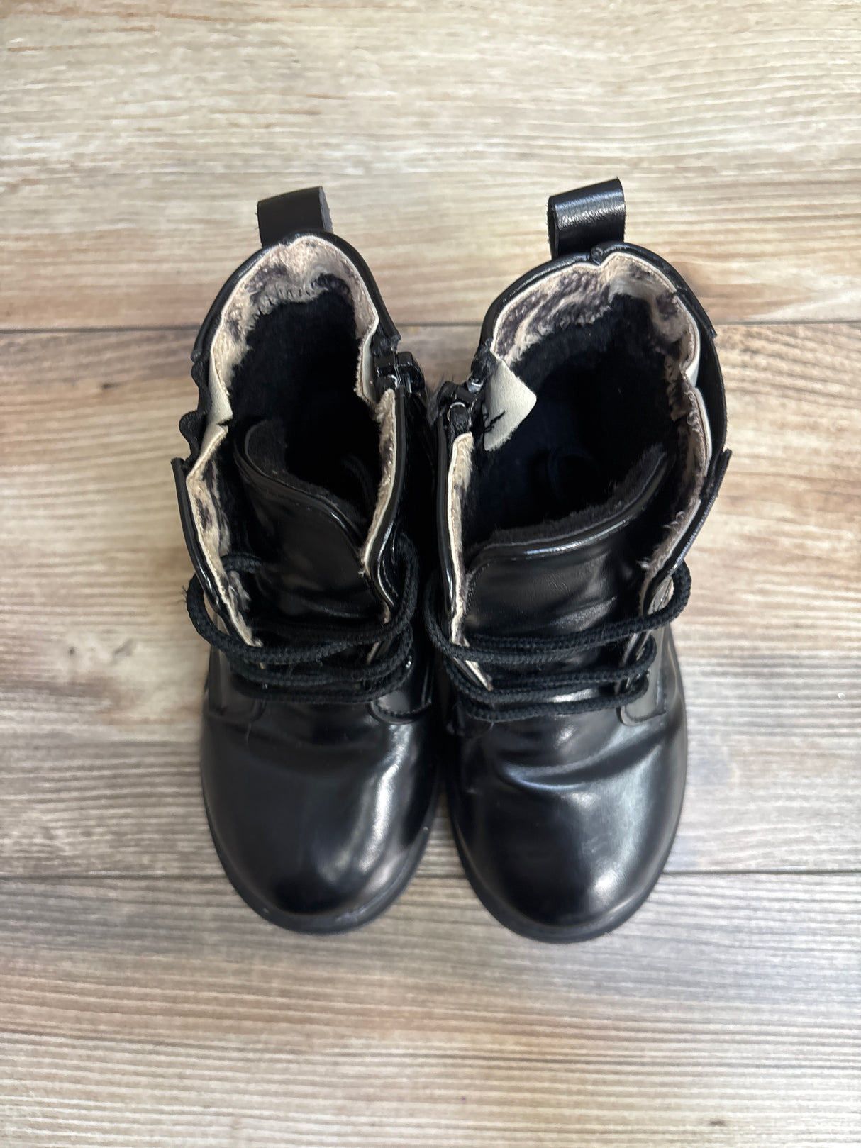 Comfy Kids Faux Leather Lace-Up Boots Black sz 11c