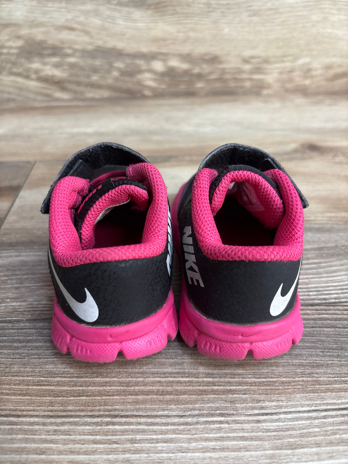Nike Flex Supreme TR 3 Sneakers Black sz 5c