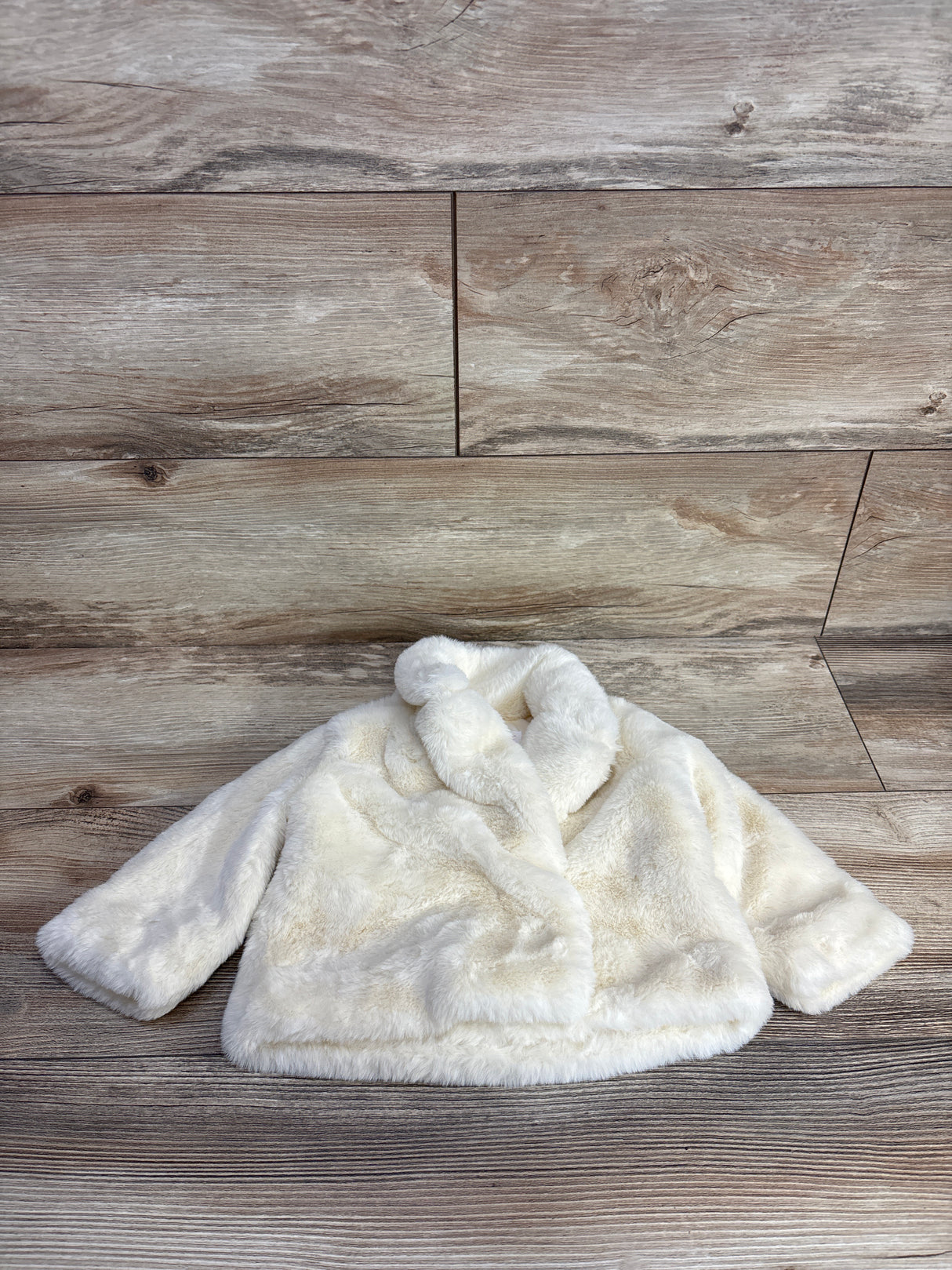 Cat & Jack Faux Fur Jacket Ivory sz 6-9m