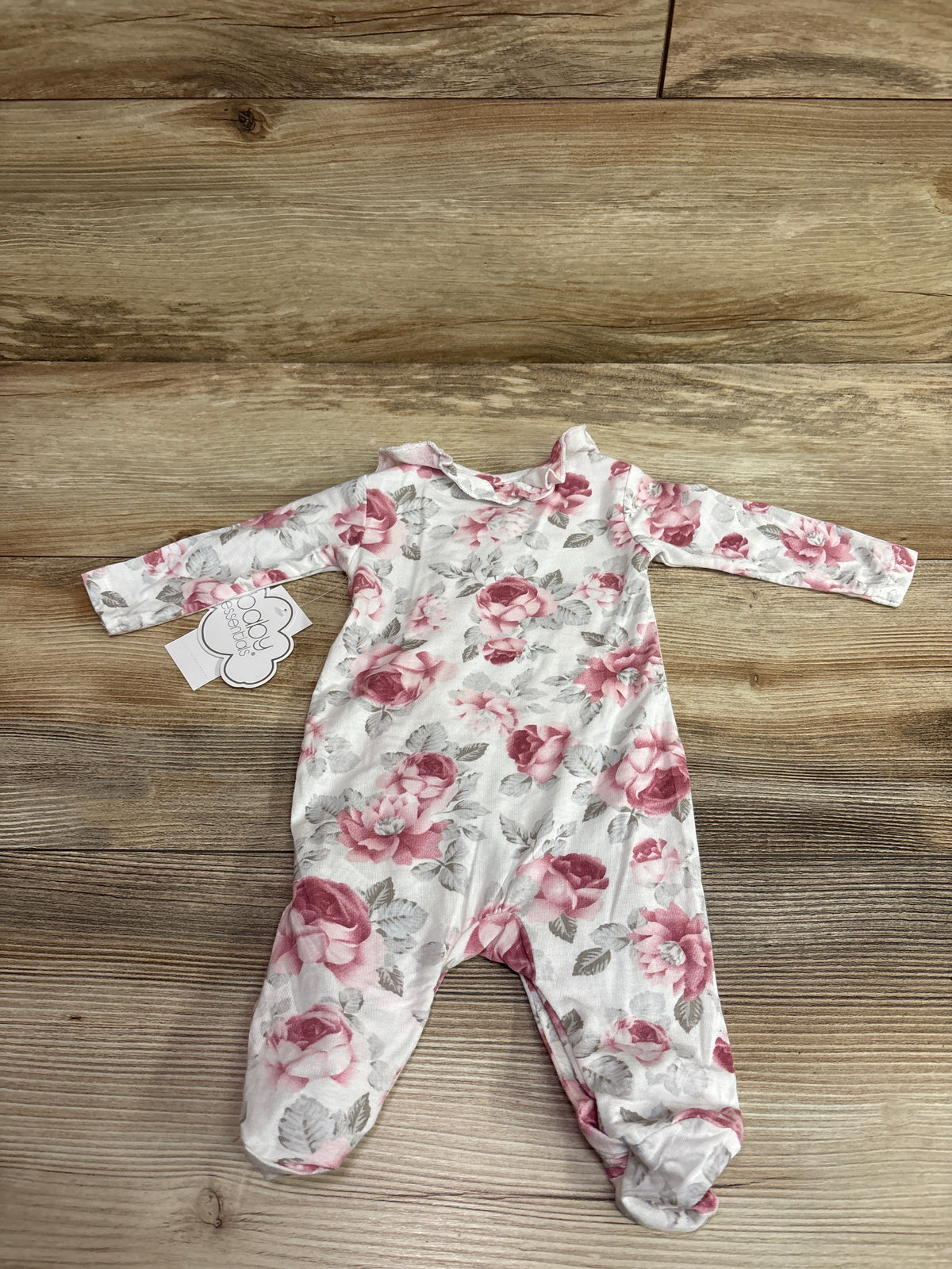 NEW Baby Essentials Ruffle Bamboo Sleeper White sz Newborn