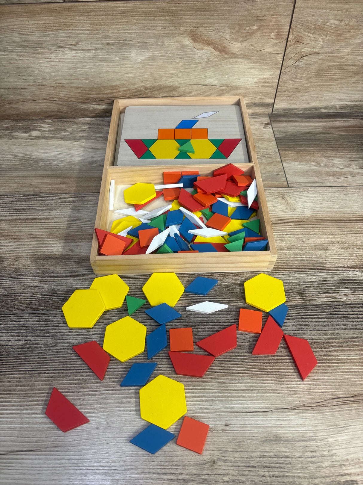 Melissa & Doug Pattern Blocks & Boards