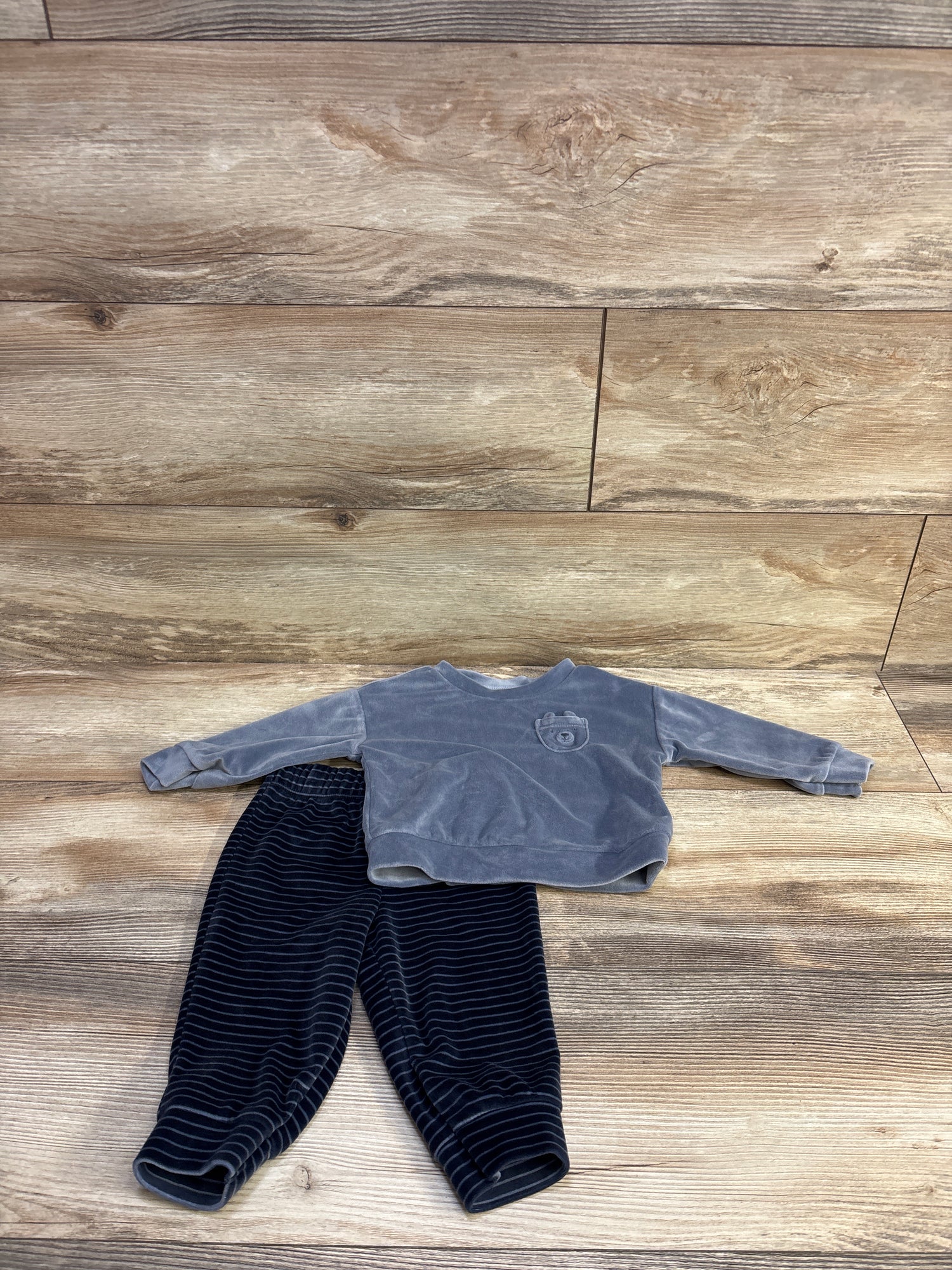 Carter's 2pc Velour Shirt & Pants Set Grey sz 9m