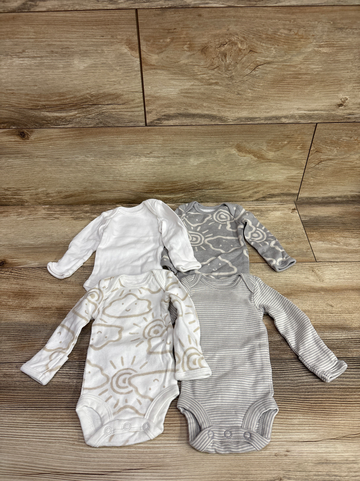 Carter's 4pk Bodysuits White sz Preemie