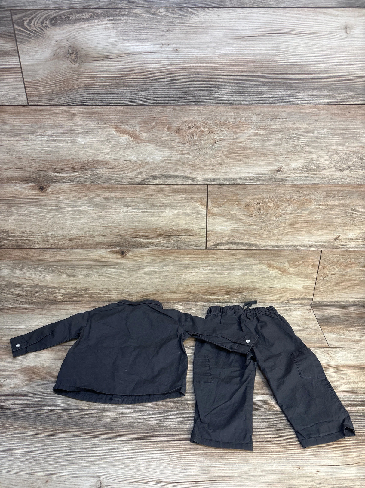 H&M 2pc Button Up Shirt & Bottoms Set Grey sz 9m