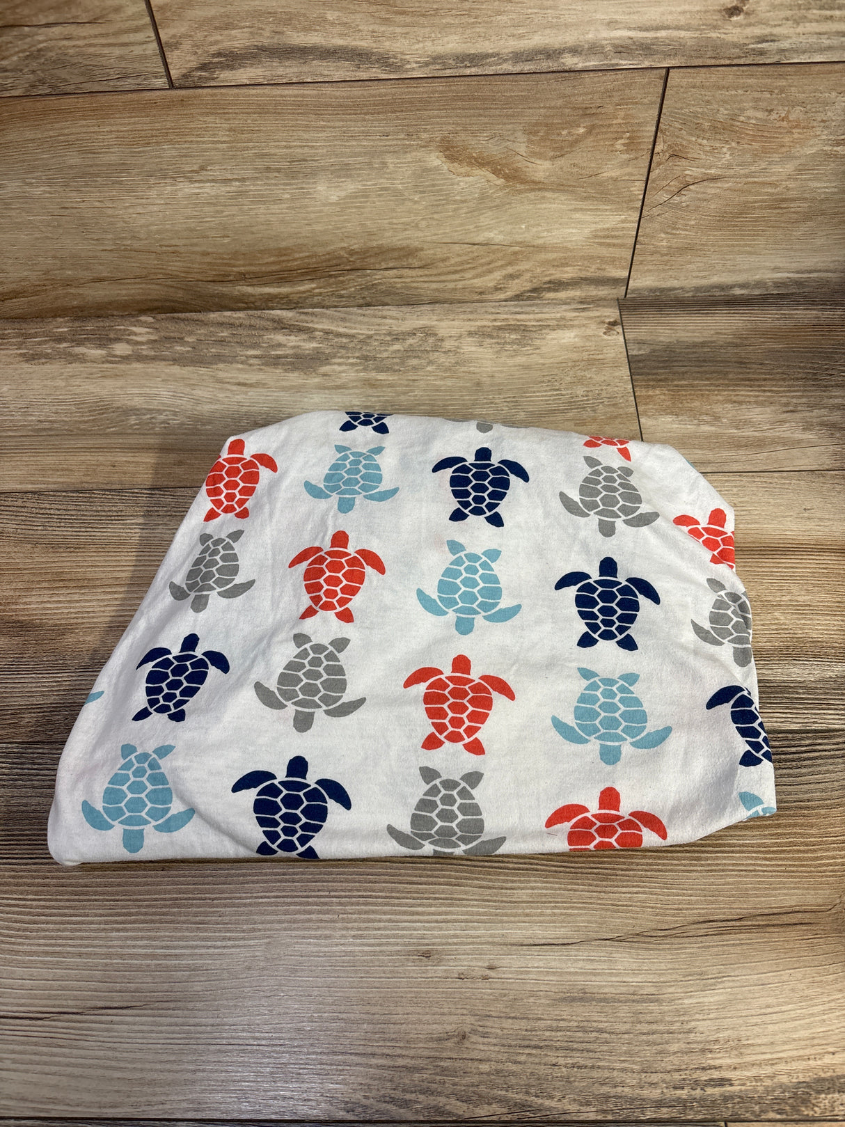 Grow Wild Fitted Crib Mattress Sheet, White Turtle Print