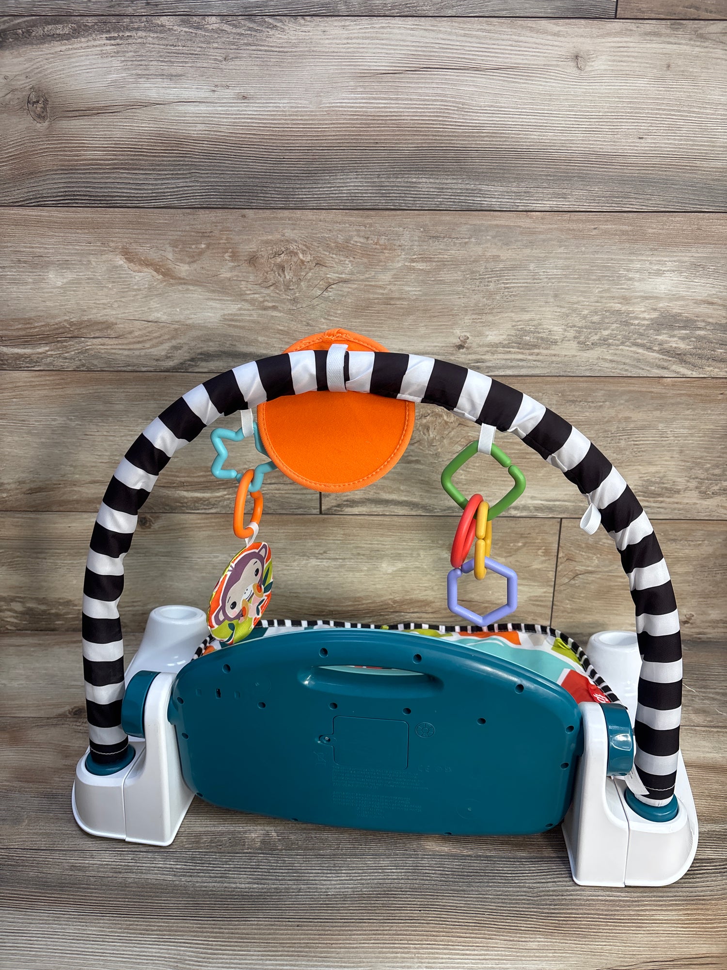 Fisher Price Glow & Grow Kick & Play Piano Gym