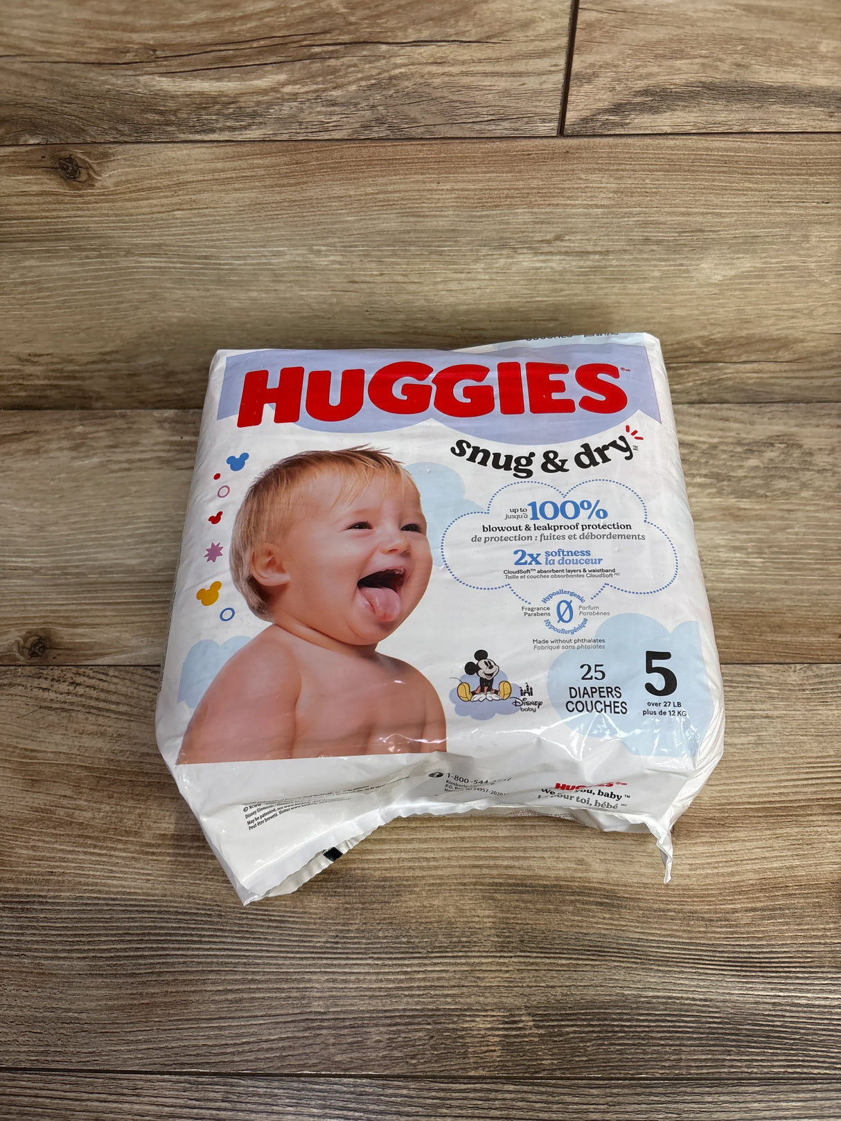NEW Huggies Snug & Dry Diapers 25ct. Size 5
