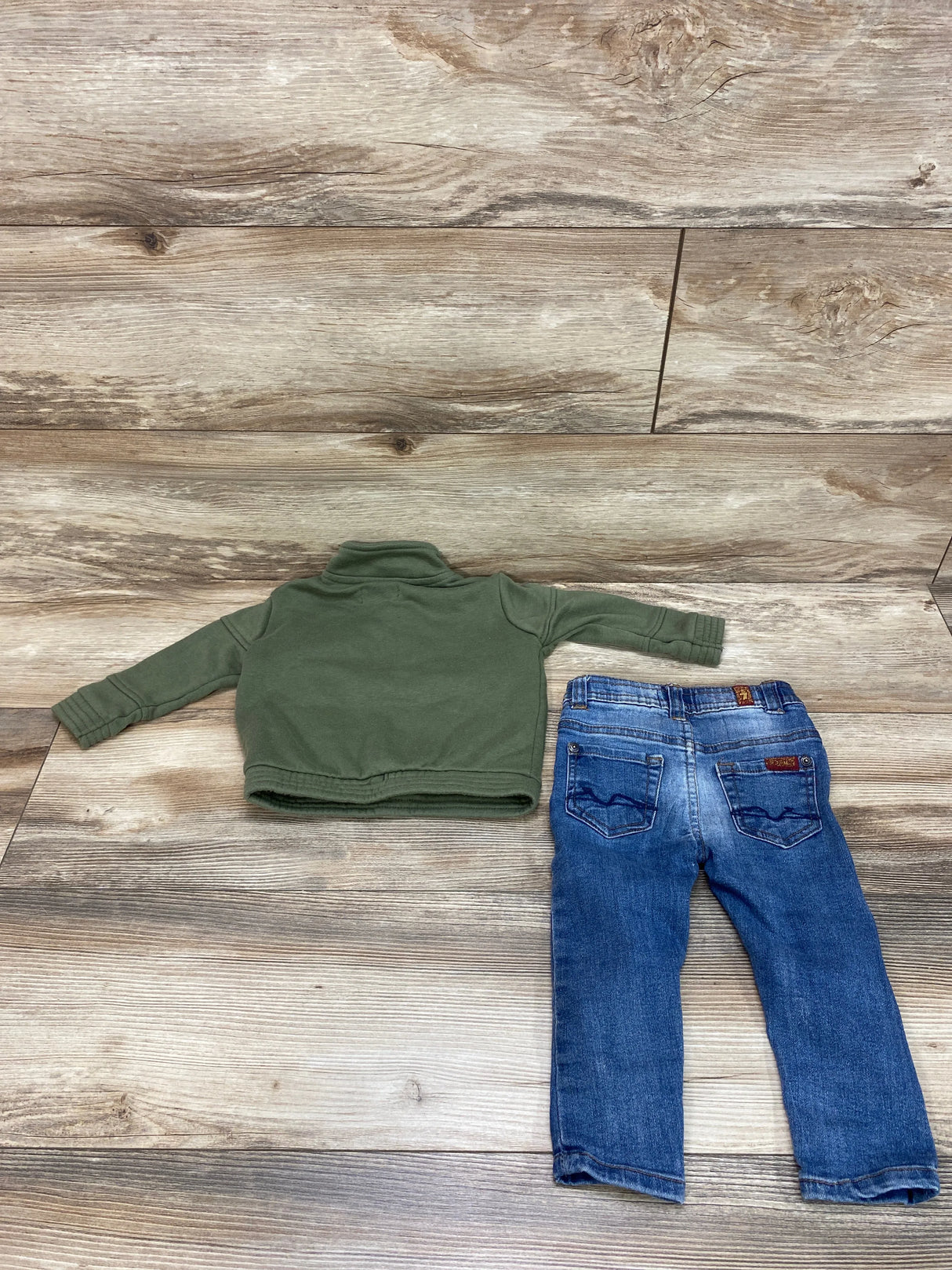 7 For All Mankind 2pc Sweatshirt & Jeans Green sz 12m