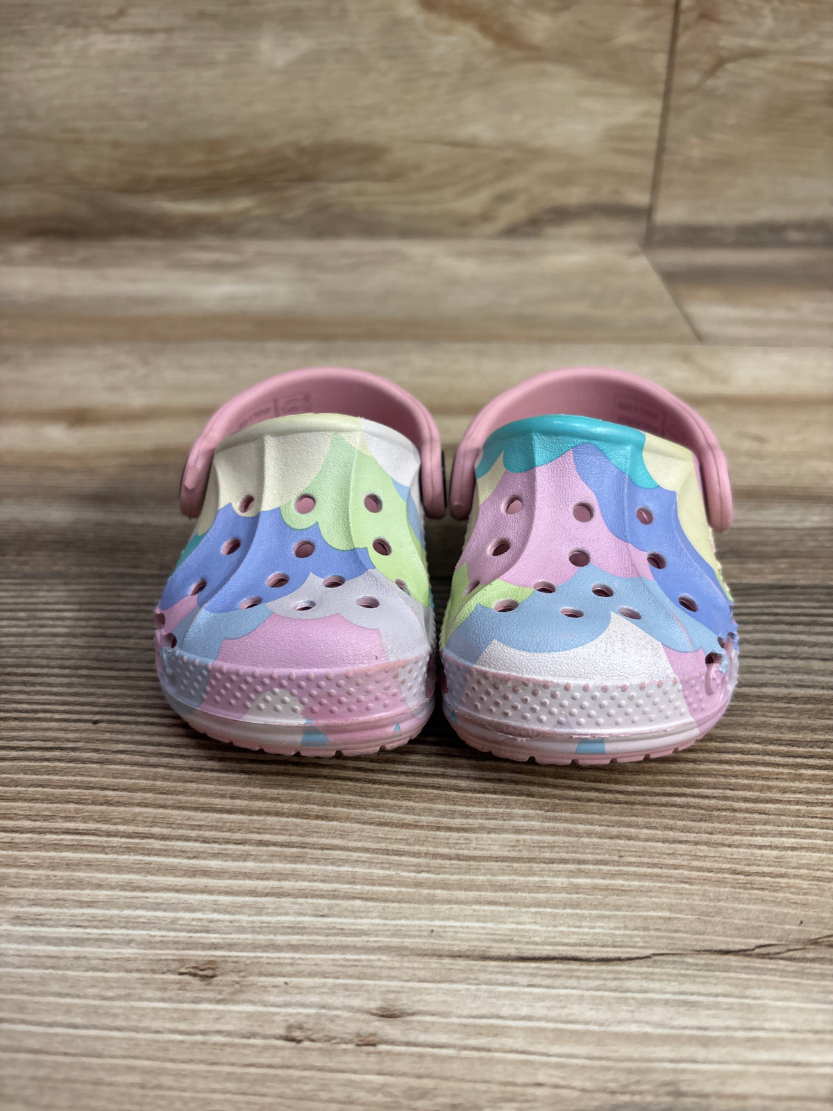 Crocs Baya Patel Cloud Clogs Pink sz 4c