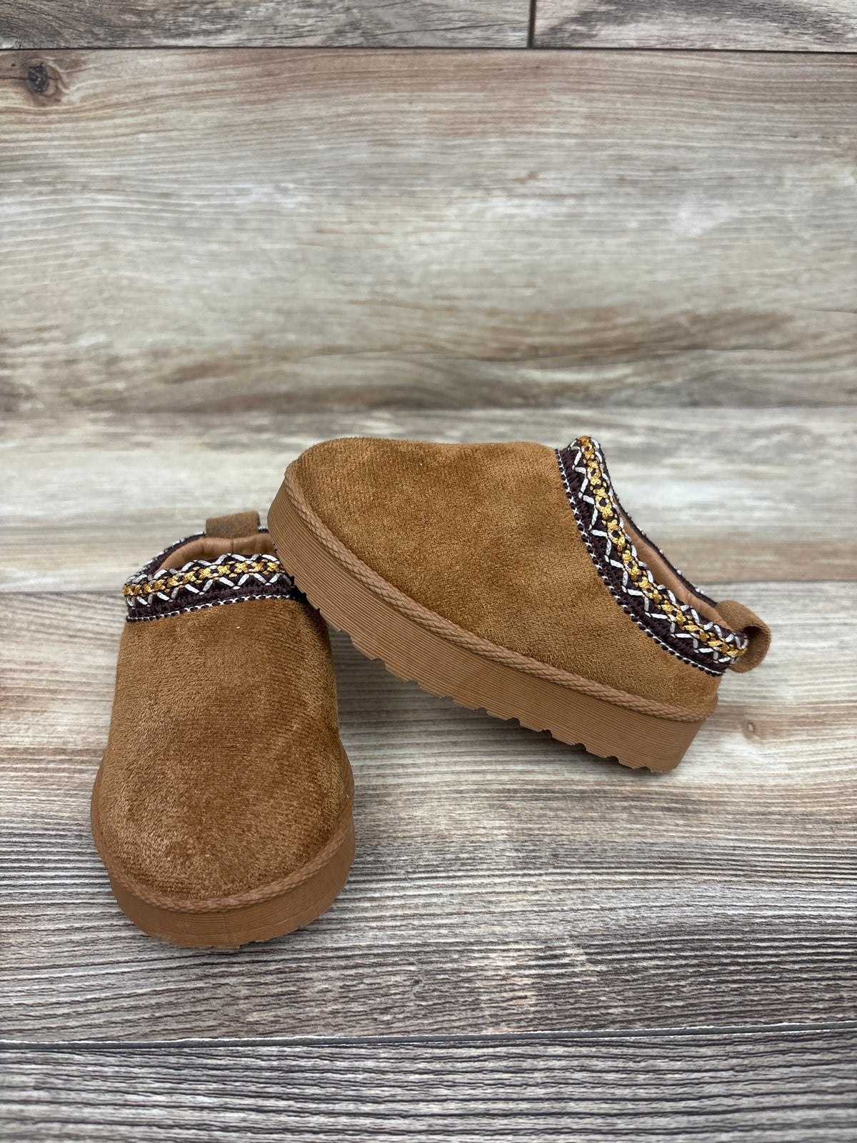 Olivia & Kate Platform Suede Slippers Brown sz 5c