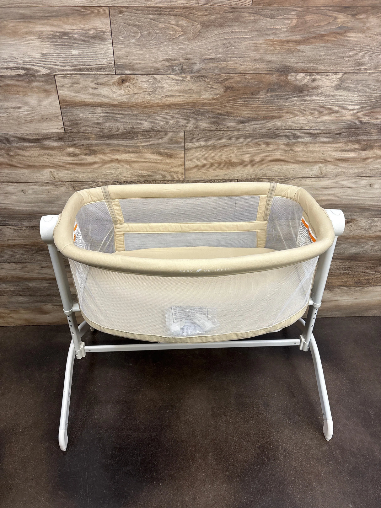 Baby Delight Beside Me Wink Organic Bassinet & Bedside Sleeper in Organic Oat