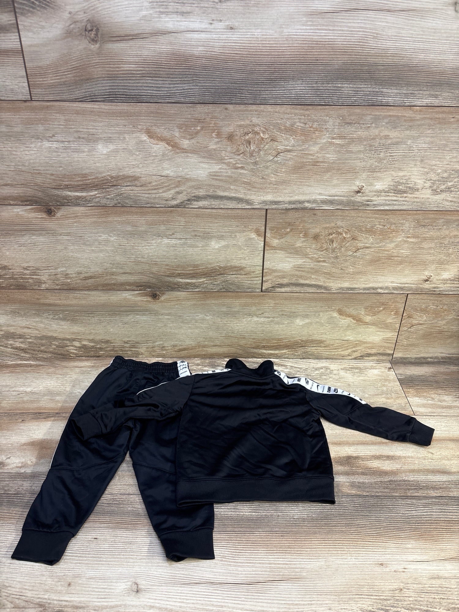 Nike 2pc Taping Tracksuit Black sz 18m