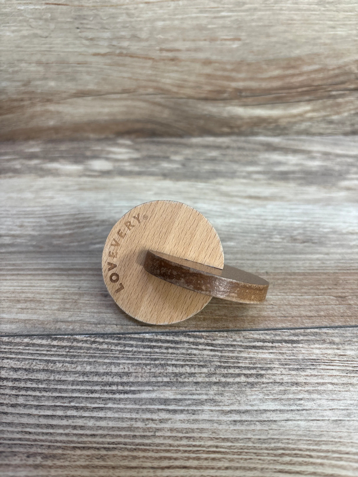 Lovevery Hand-to-Hand Discs