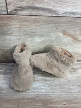 Old Navy Soft Sole Faux Fur Booties Tan sz 3/4c