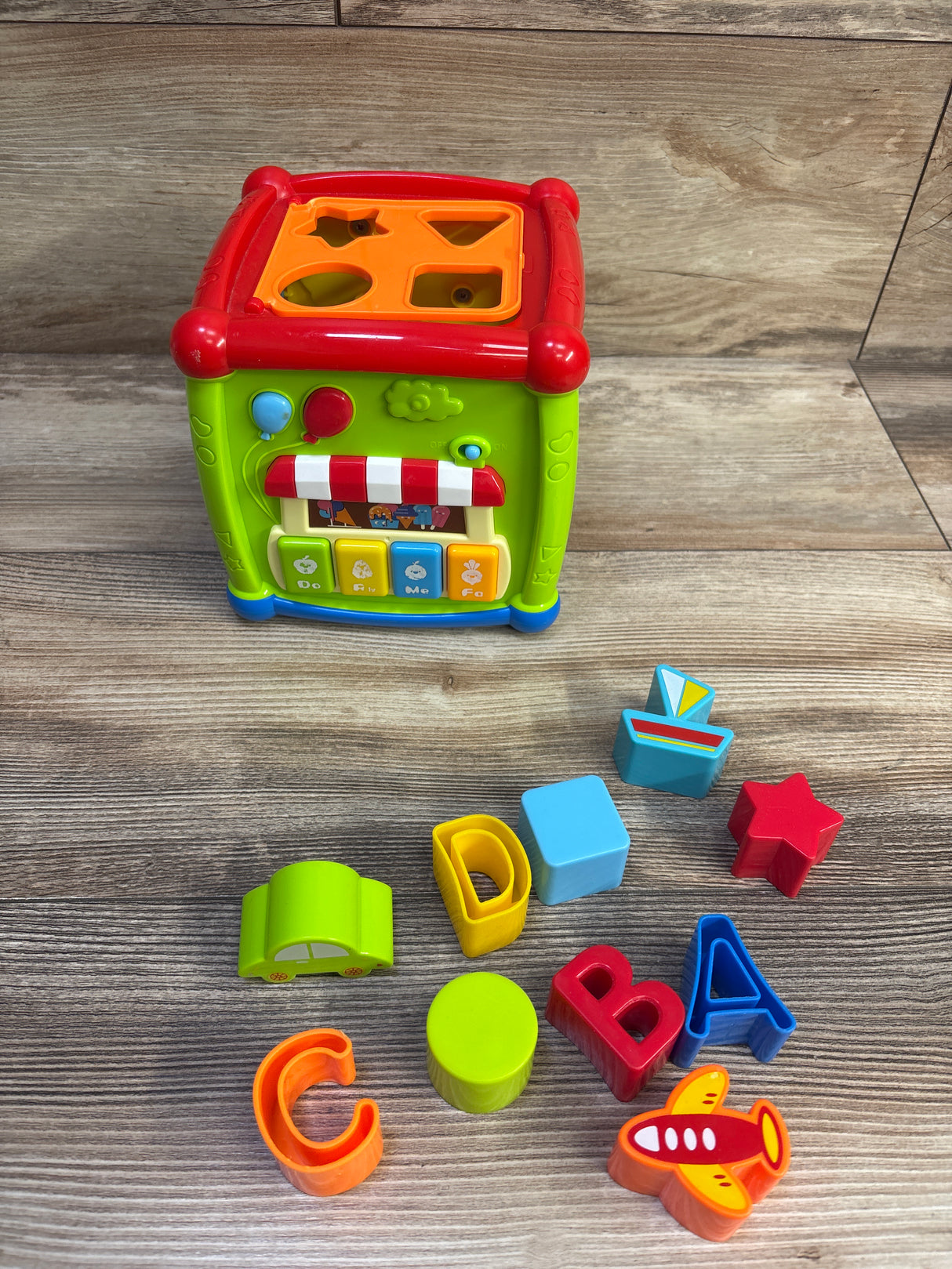 Swadesi 6-in-1 Activity Cube