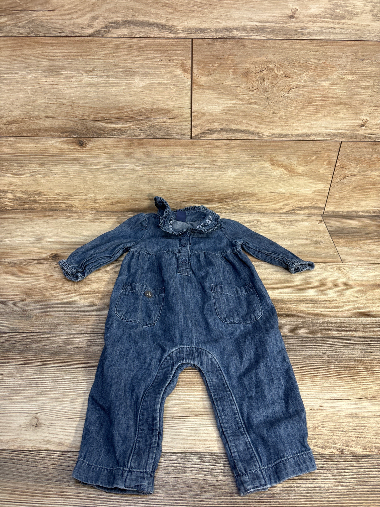 Baby Gap Chambray Coverall Blue sz 6-12m