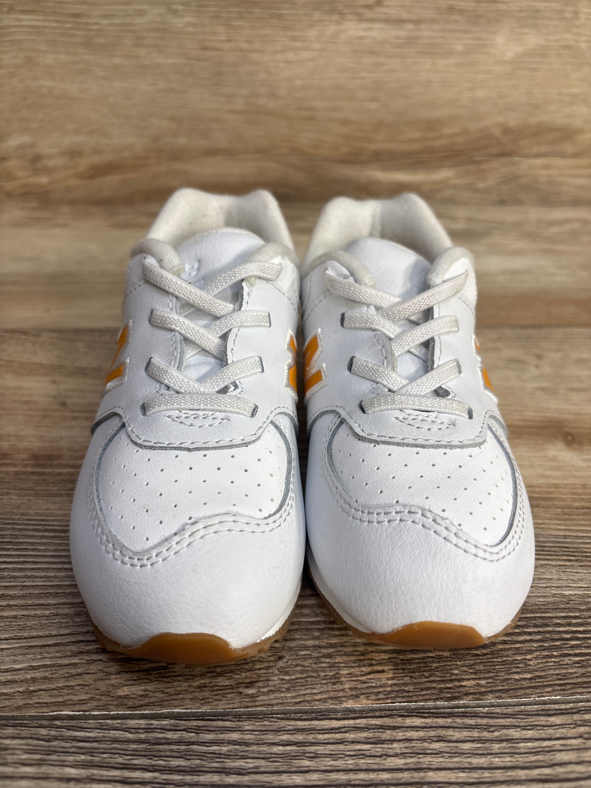 New Balance 574 Sneakers White sz 9c