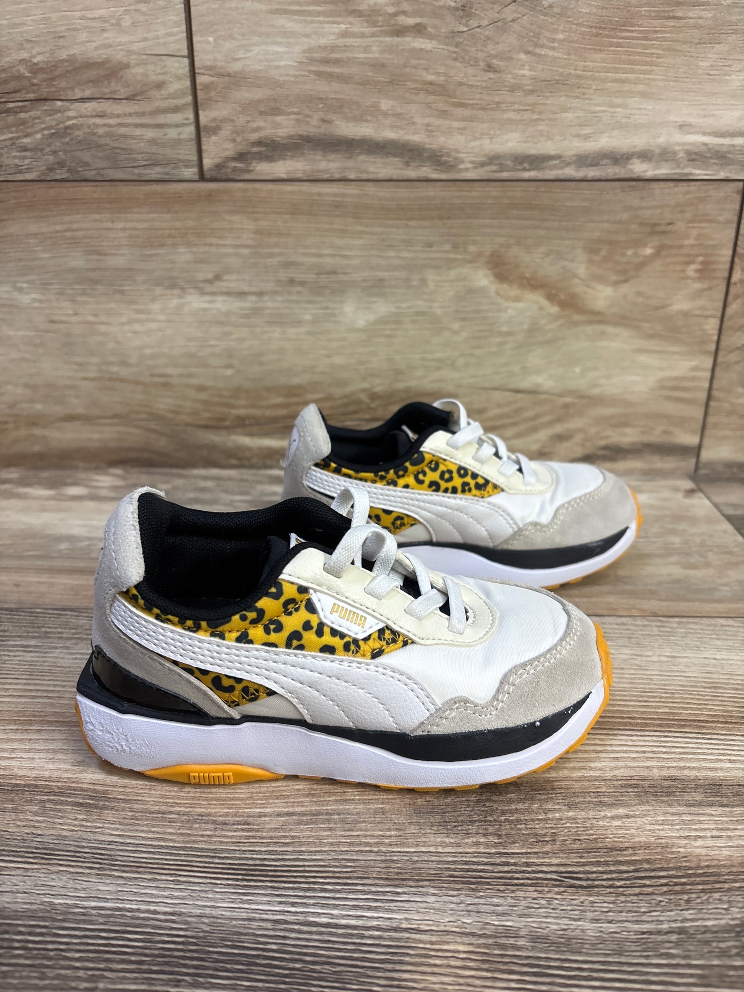 Puma Seeker Retro Leo Low-Top Sneakers sz 10c