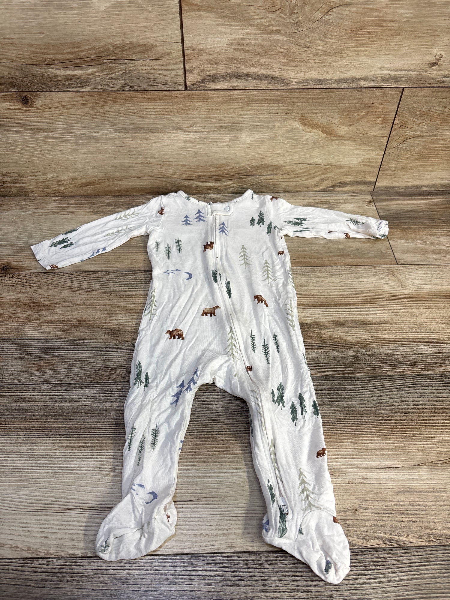 Just One You PurelySoft Sleeper White sz 9m