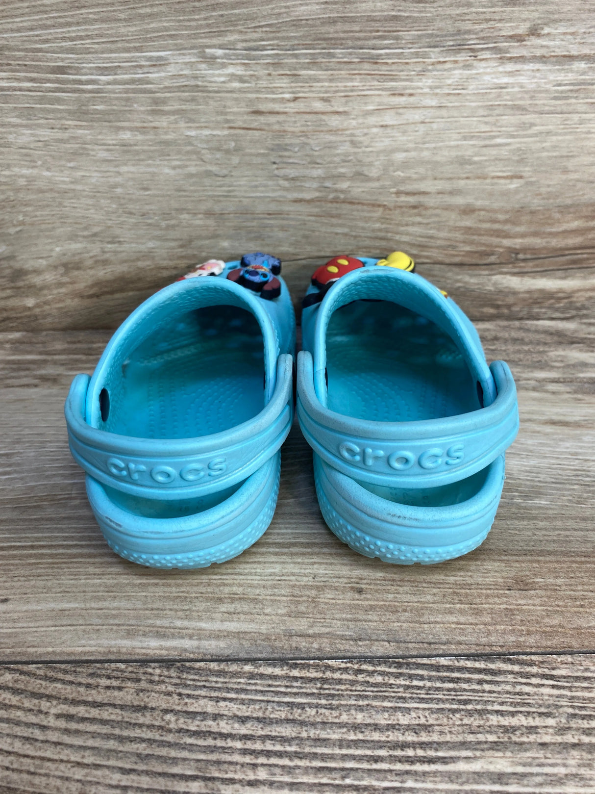 Crocs Classic Clogs Aqua w/ Jibbitz sz 7c
