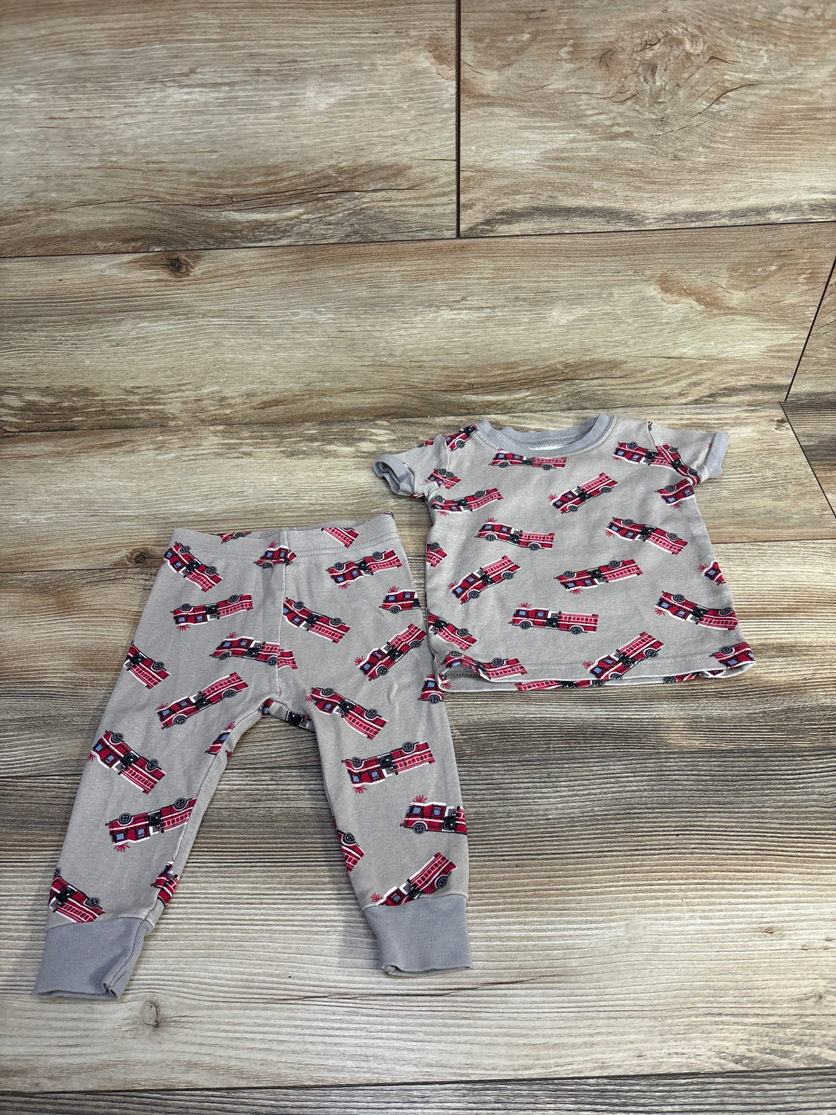 Old Navy 2pc Firetruck Pajama Shirt Taupe sz 12-18m