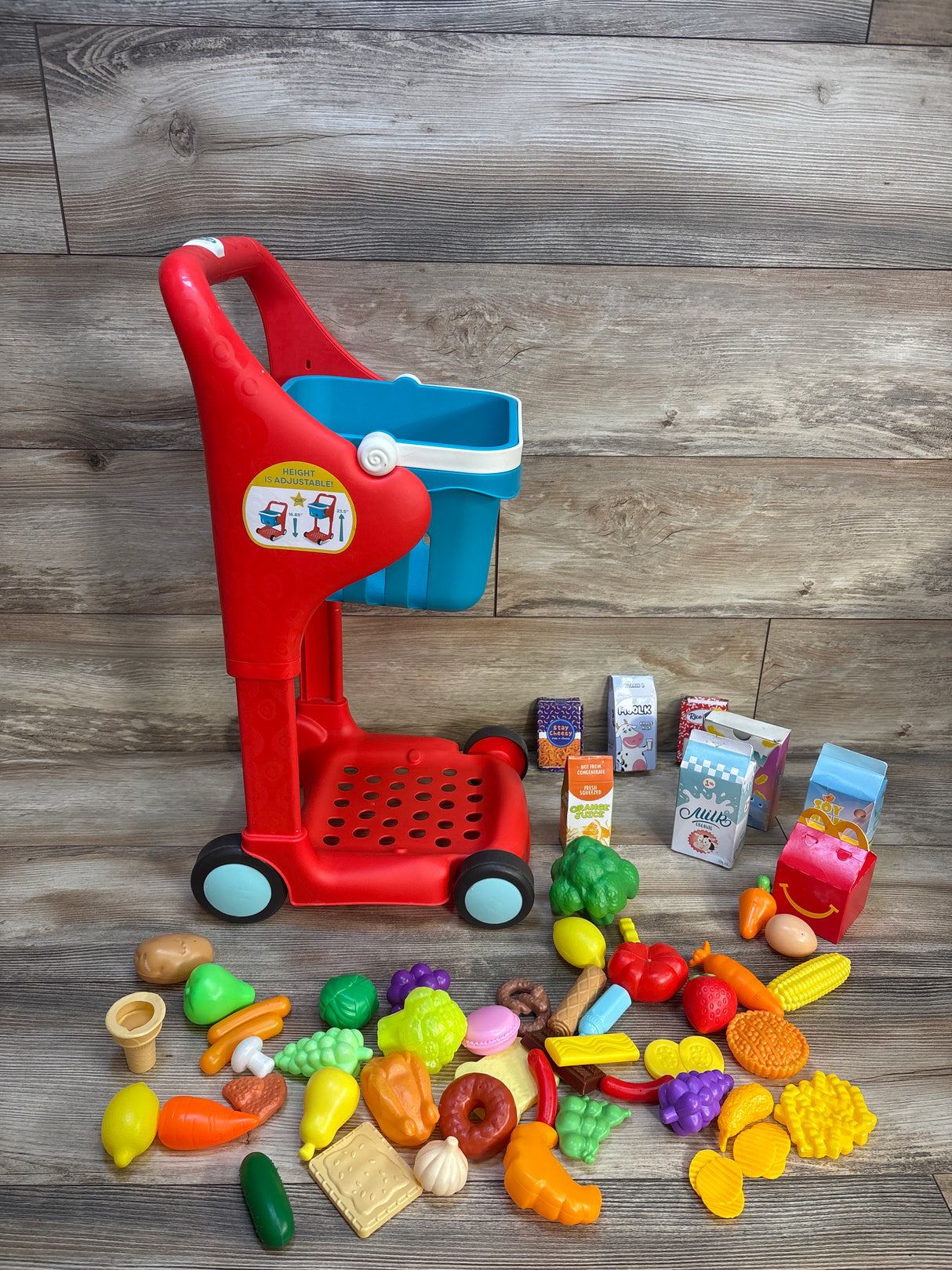 Battat Shop n’ Stroll Shopping Cart & Groceries Set