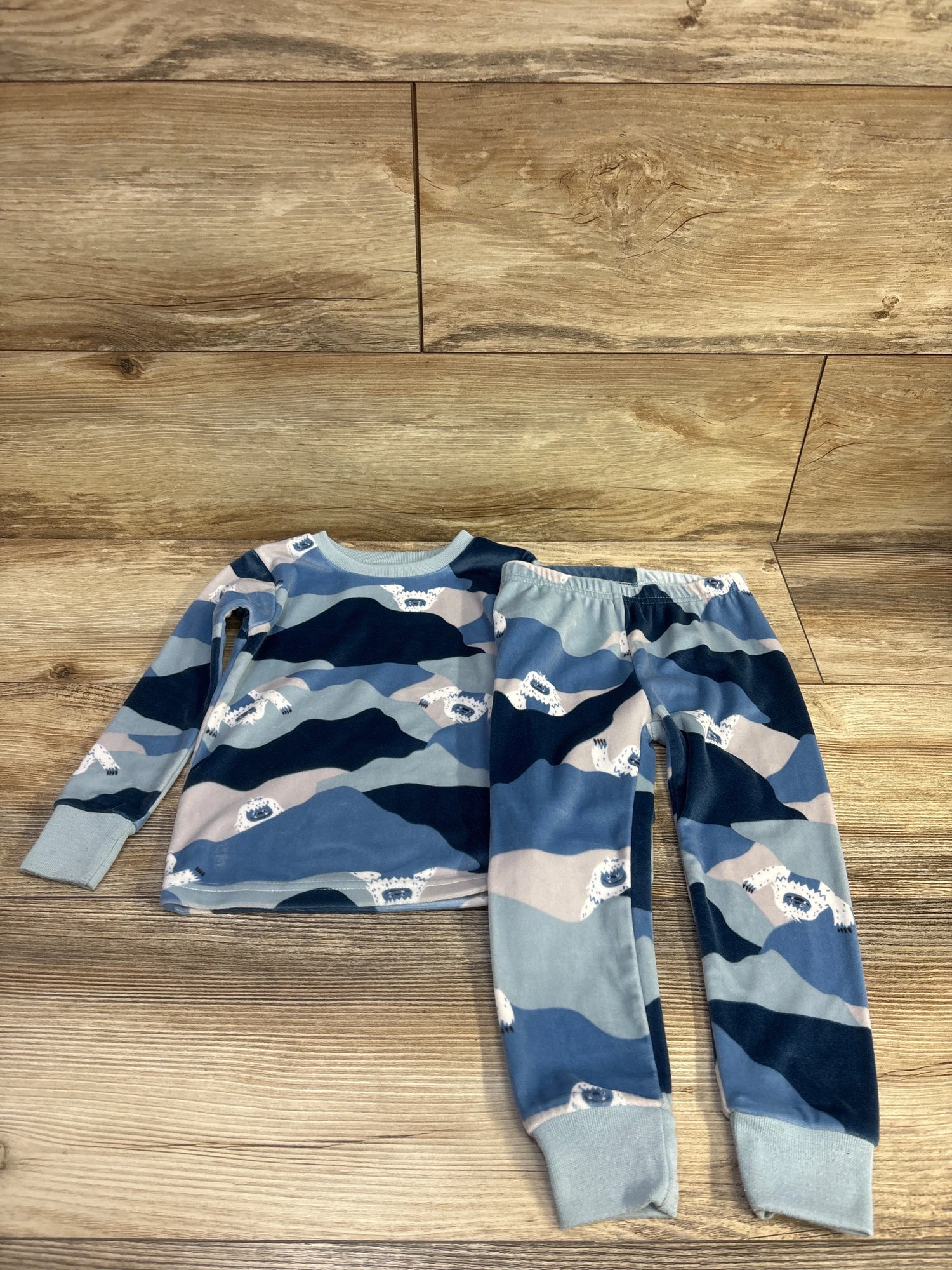Carter's 2pc Velour Pajama Set Blue sz 2T