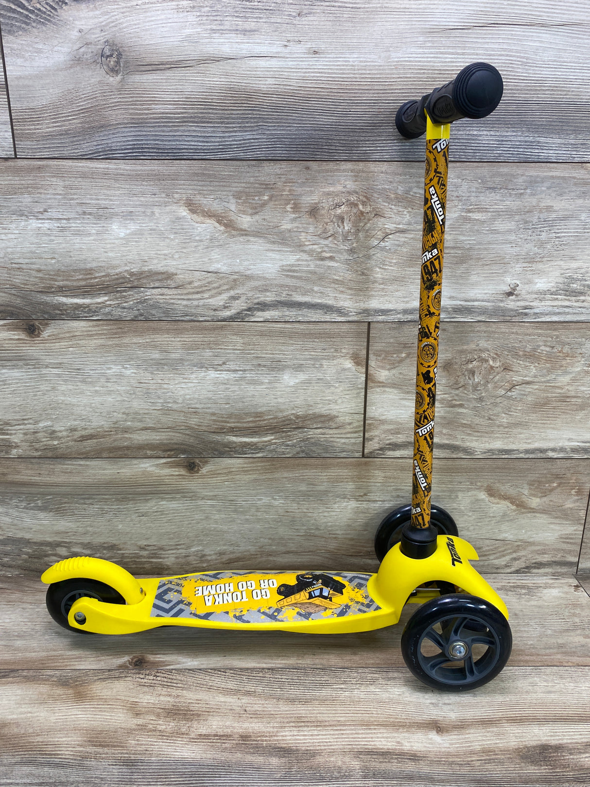 Tonka 3 Wheel Tilt and Turn Kick Scooter  with Rear Foot Brakes, Yellow