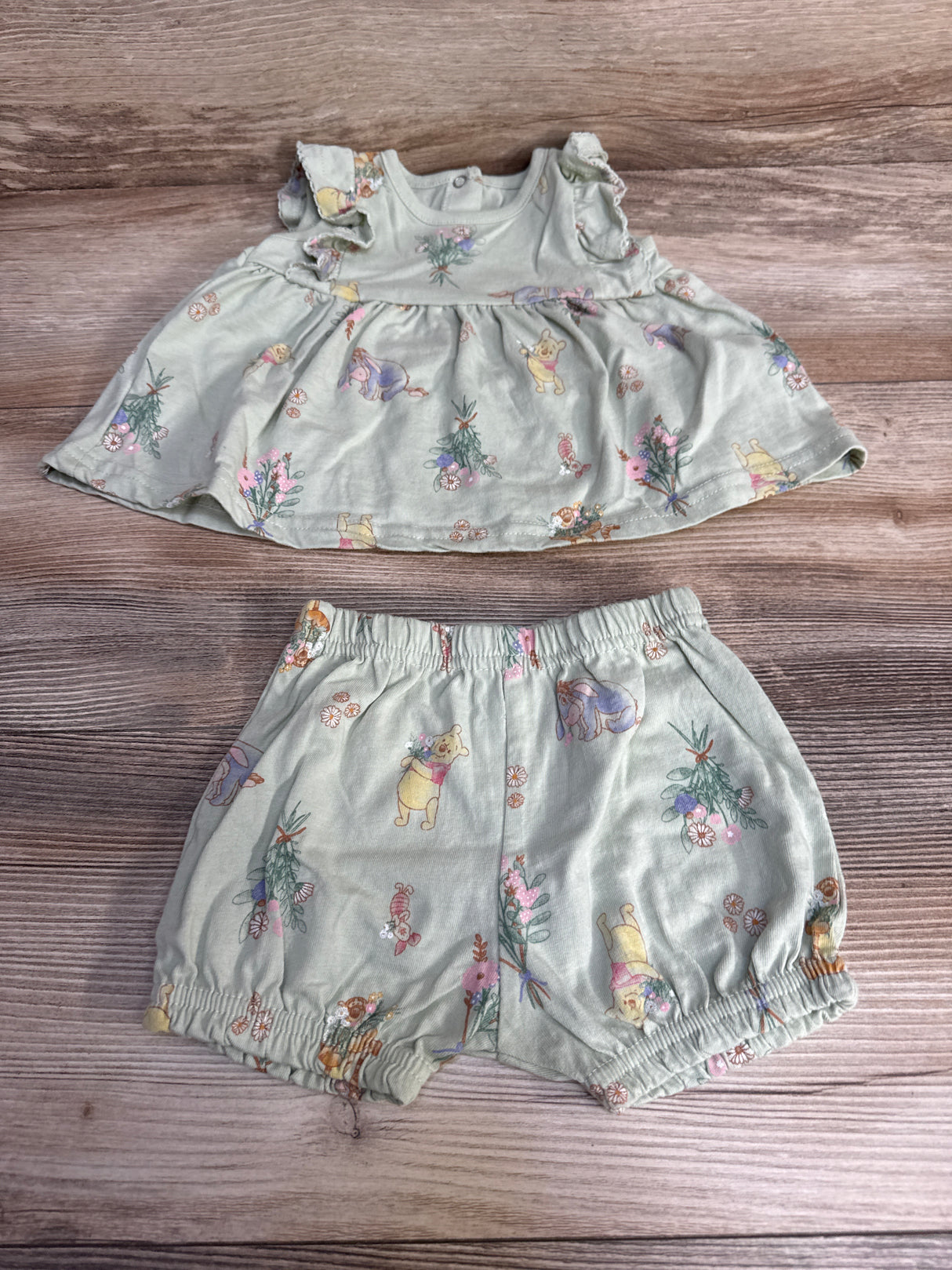 Disney Baby 2pc Winnie The Pooh Top & Shorts Green sz 3-6m