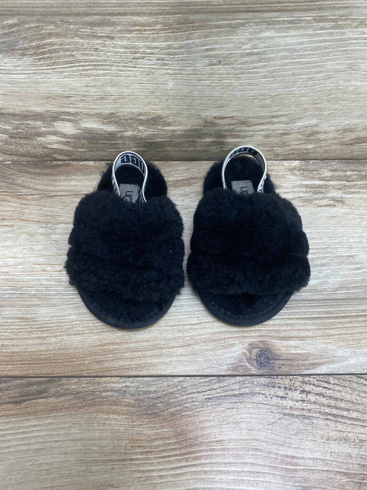 UGG Fluff Yeah Slides Black sz 6c