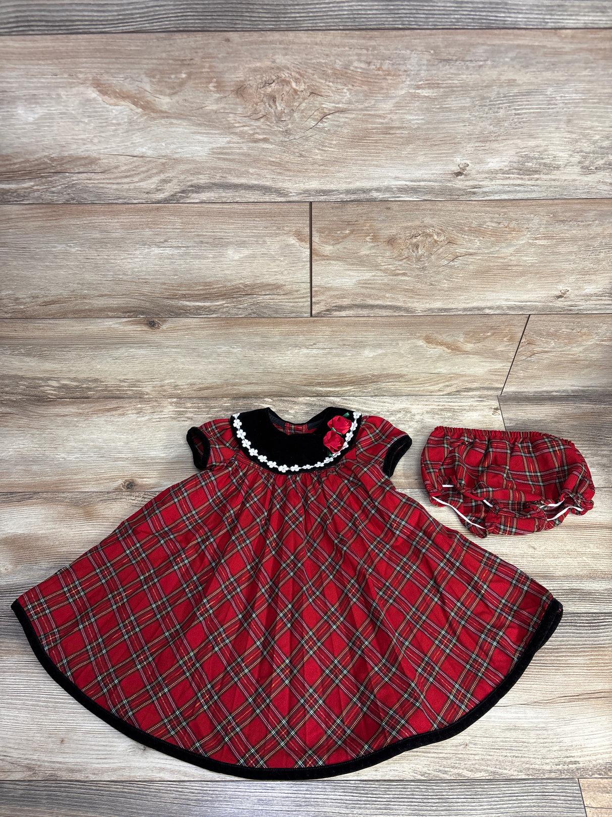 Youngland Plaid Metallic Dress Red sz 24m