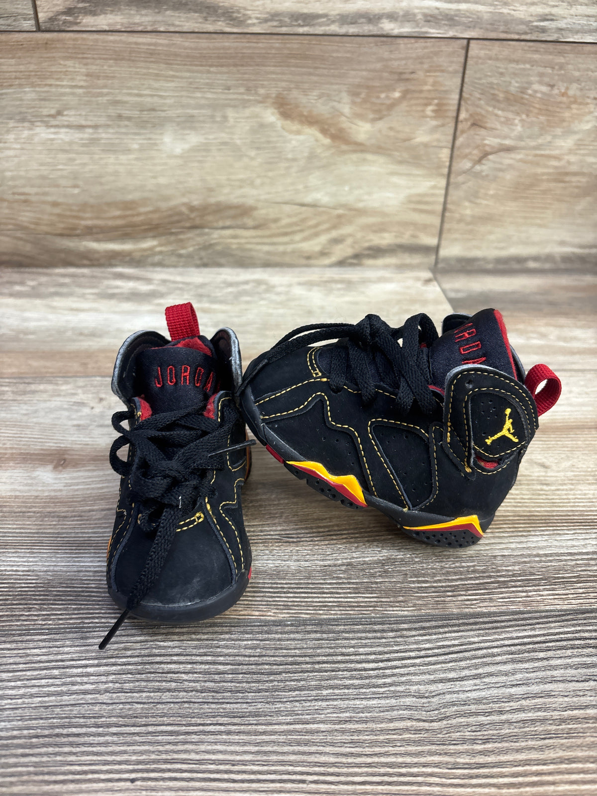 Air Jordan 7 Retro TD 'Citrus' Sneakers sz 4c