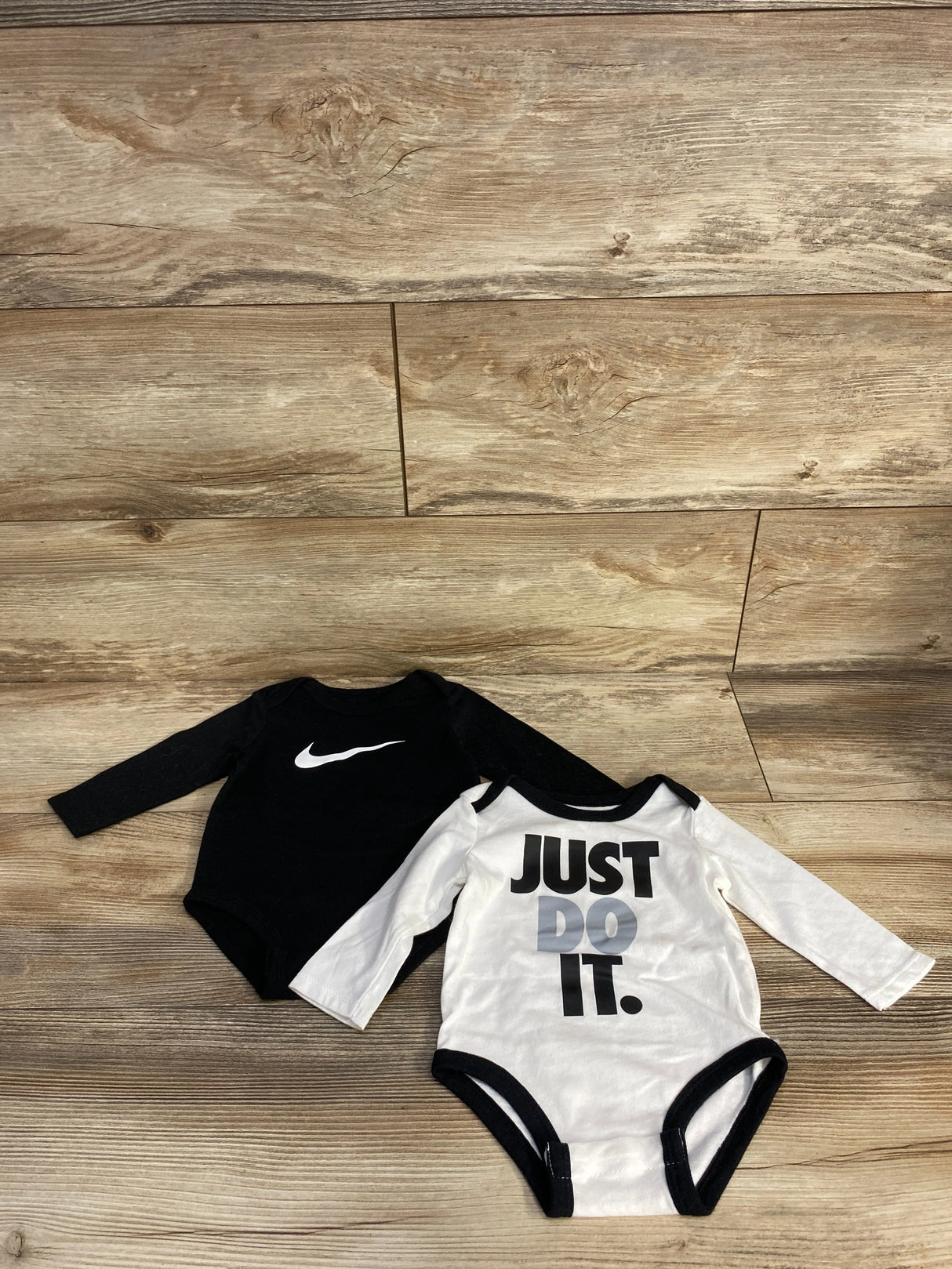 Nike 2pk Just Do It Bodysuit White sz 6m
