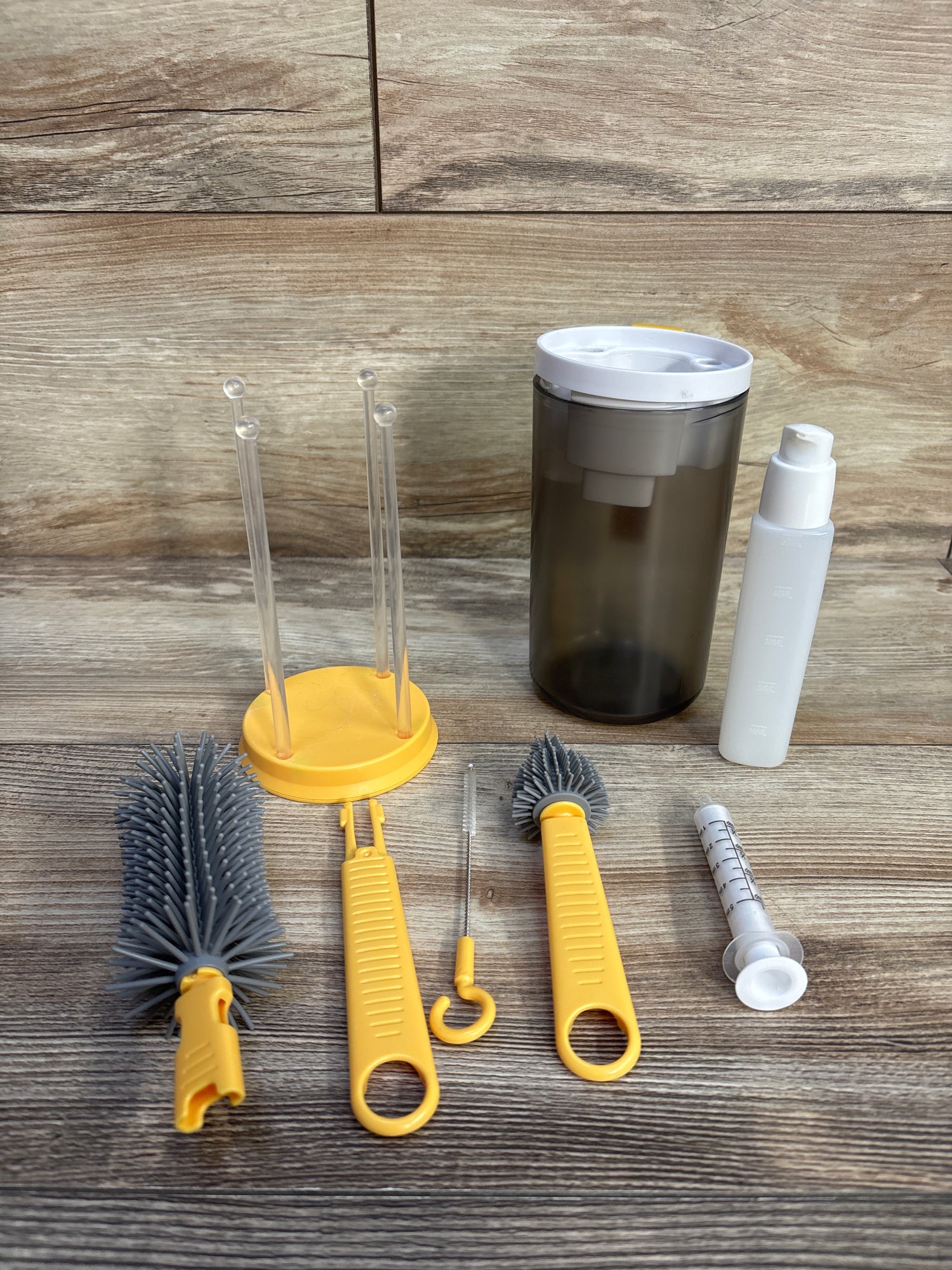 JoviKids 6-in-1 Portable Bottle Brush Set