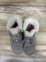 Old Navy Faux-Fur Cuff Lace-Up Winter Boots Grey sz 8c