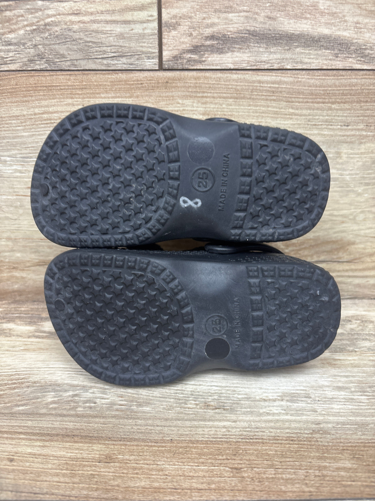 Panda Applique Fuzzy Lined Clogs Black sz 8c