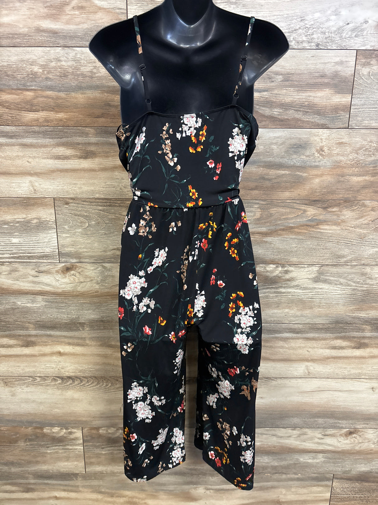 Kaileigh Maternity Sleeveless Floral Jumpsuit Black sz Medium