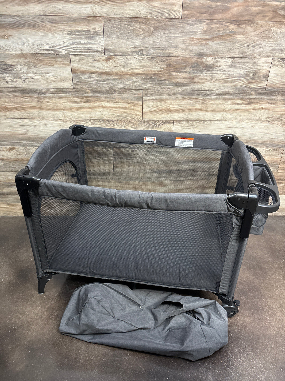 Pack 'n Play Playard, Grey/Black