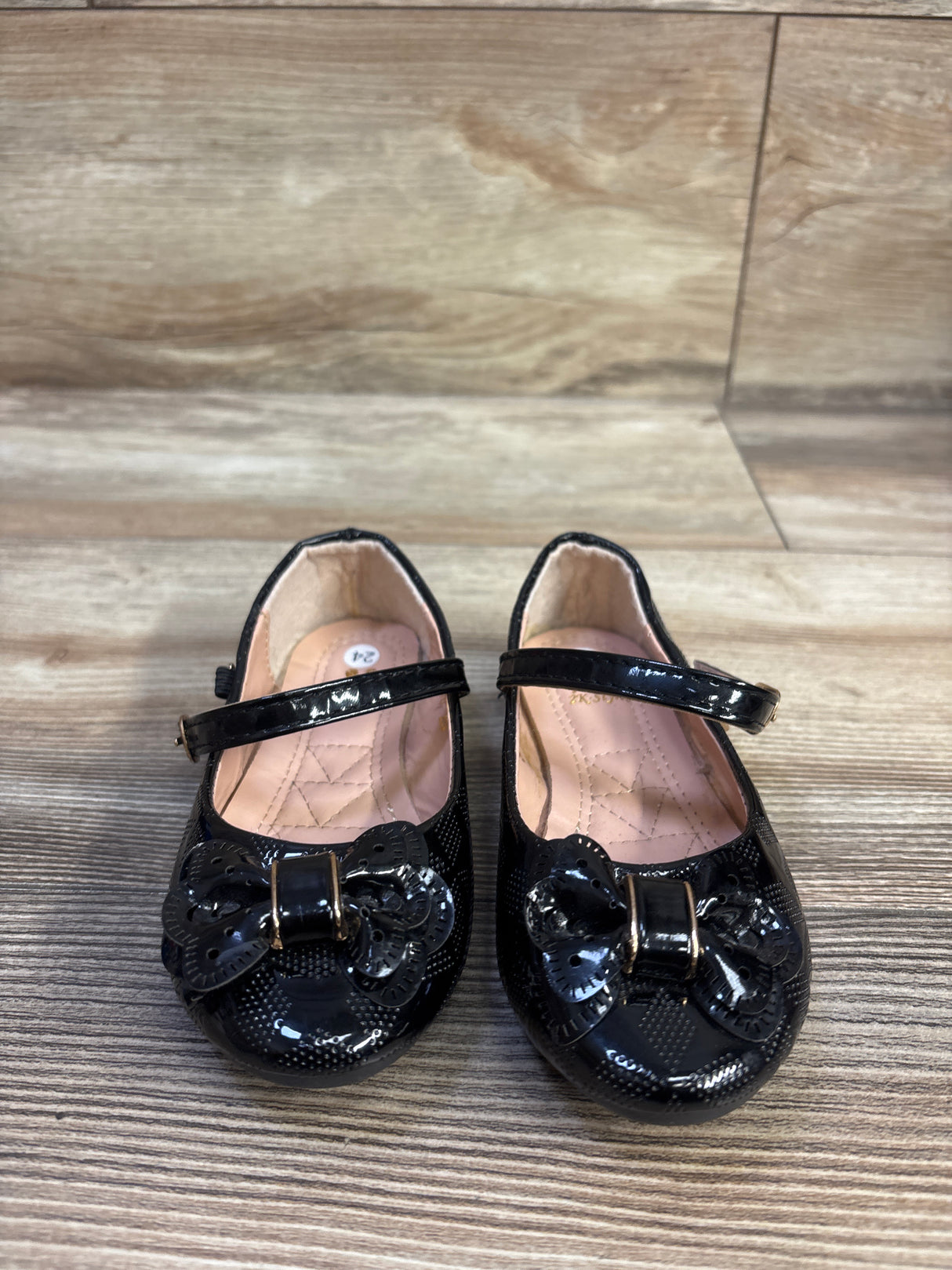 2K Styles Mary Jane Flats Black sz 7/8c