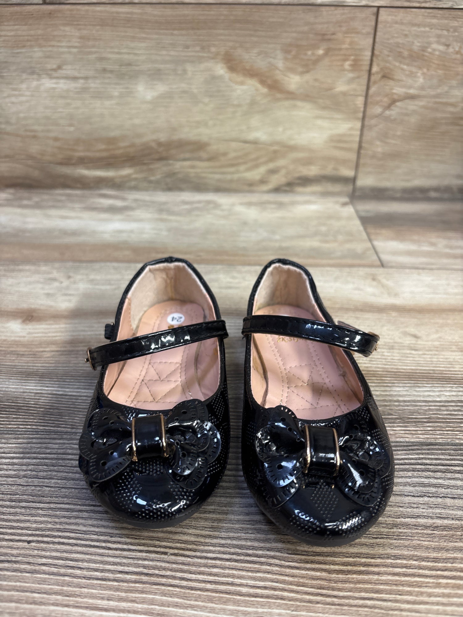 2K Styles Mary Jane Flats Black sz 7/8c