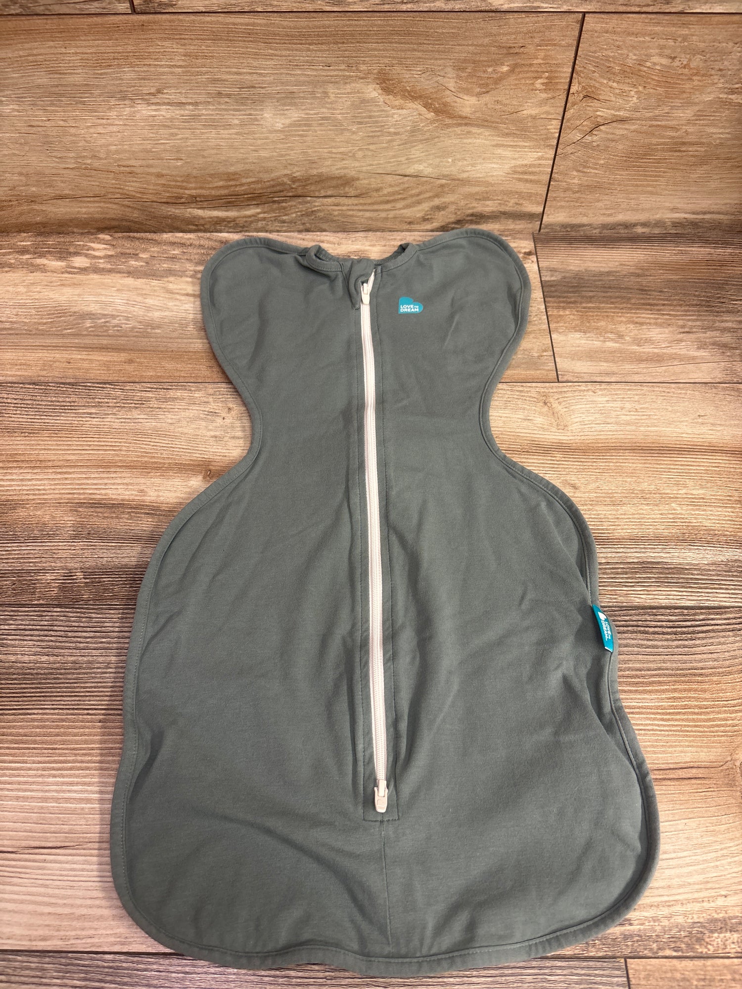 Love To Dream Swaddle Up Stretch Cotton Green sz Small/Newborn