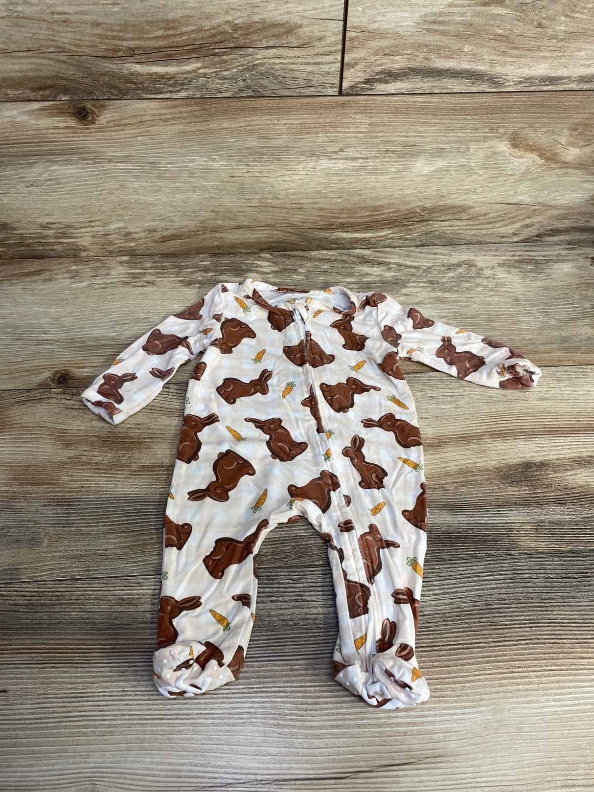 Caden Lane Chocolate Bunnies Zipper Footie White sz Newborn