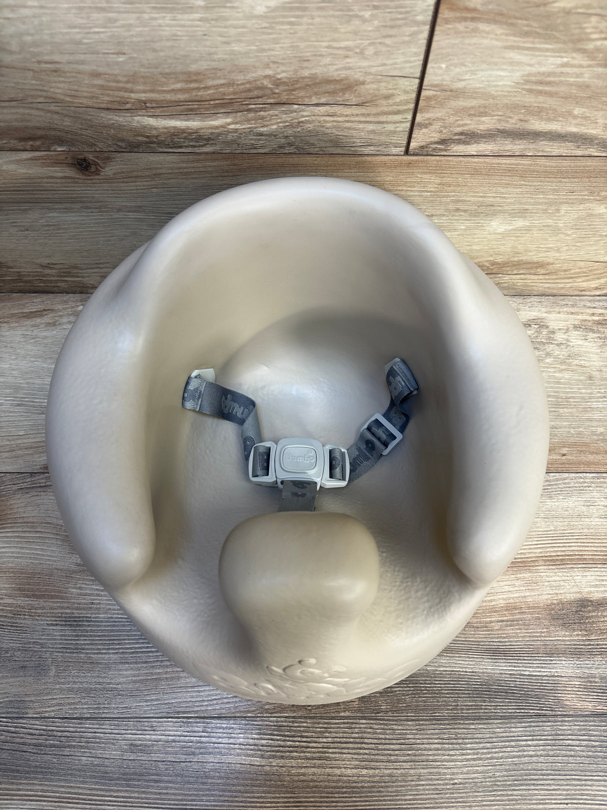 Bumbo Floor Seat in Taupe