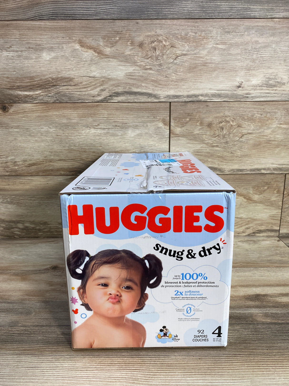 NEW Huggies Snug & Dry Diapers, Size 4 92ct.