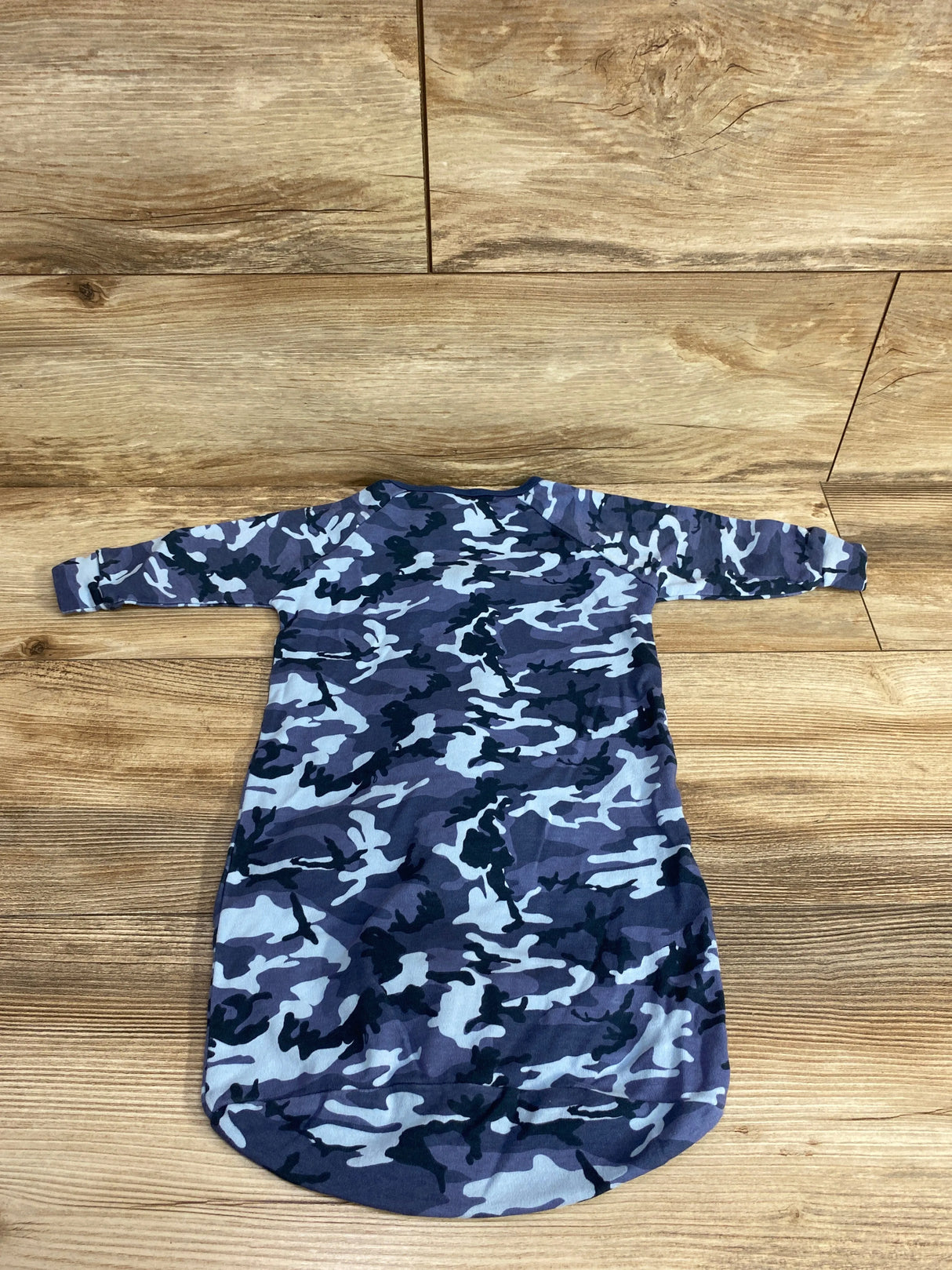 The Peanutshell Camo Sleeper Blue sz 0-3m