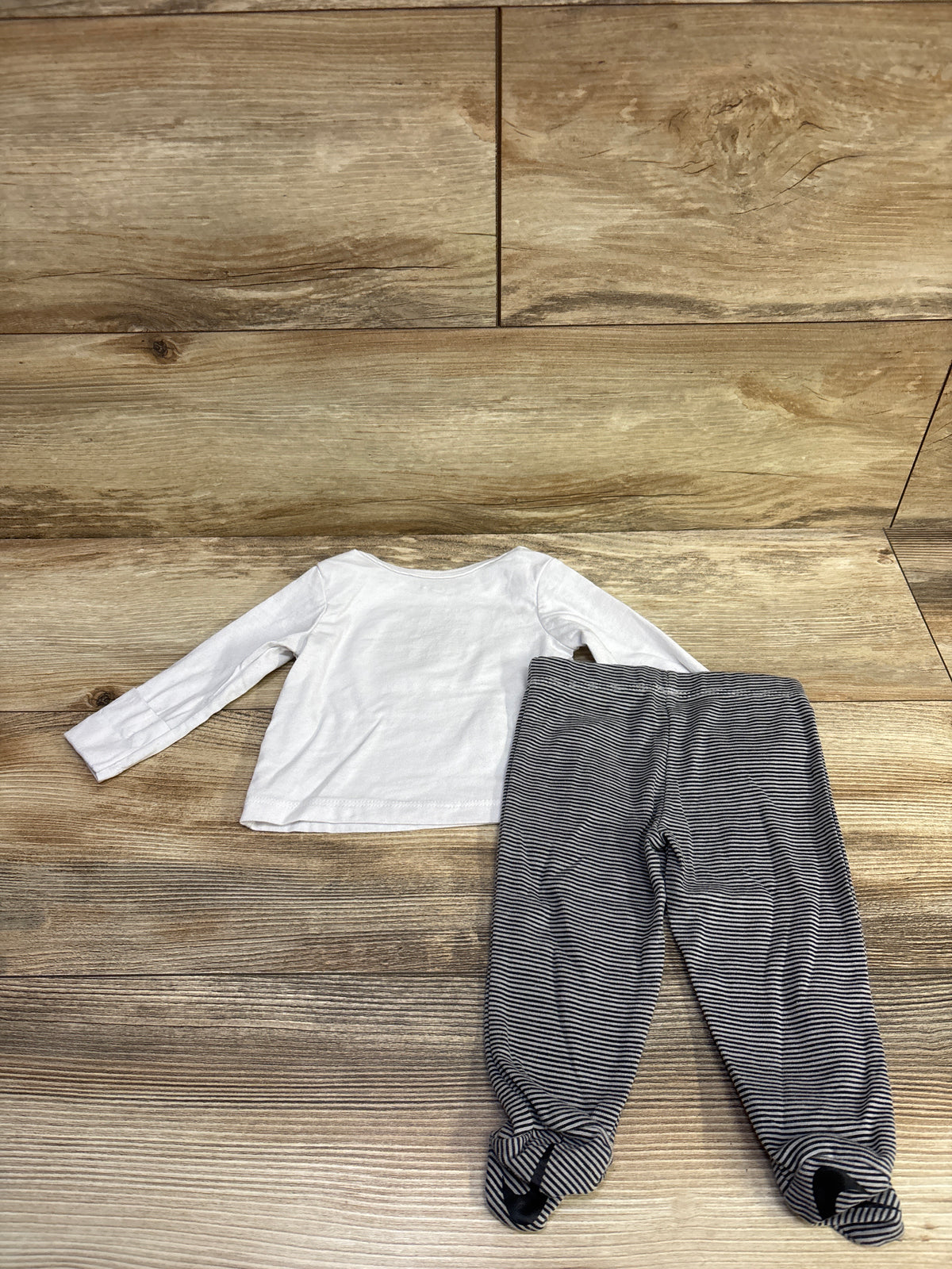 Nike 2pc Logo Shirt & Footed Bottoms Set White sz 3m