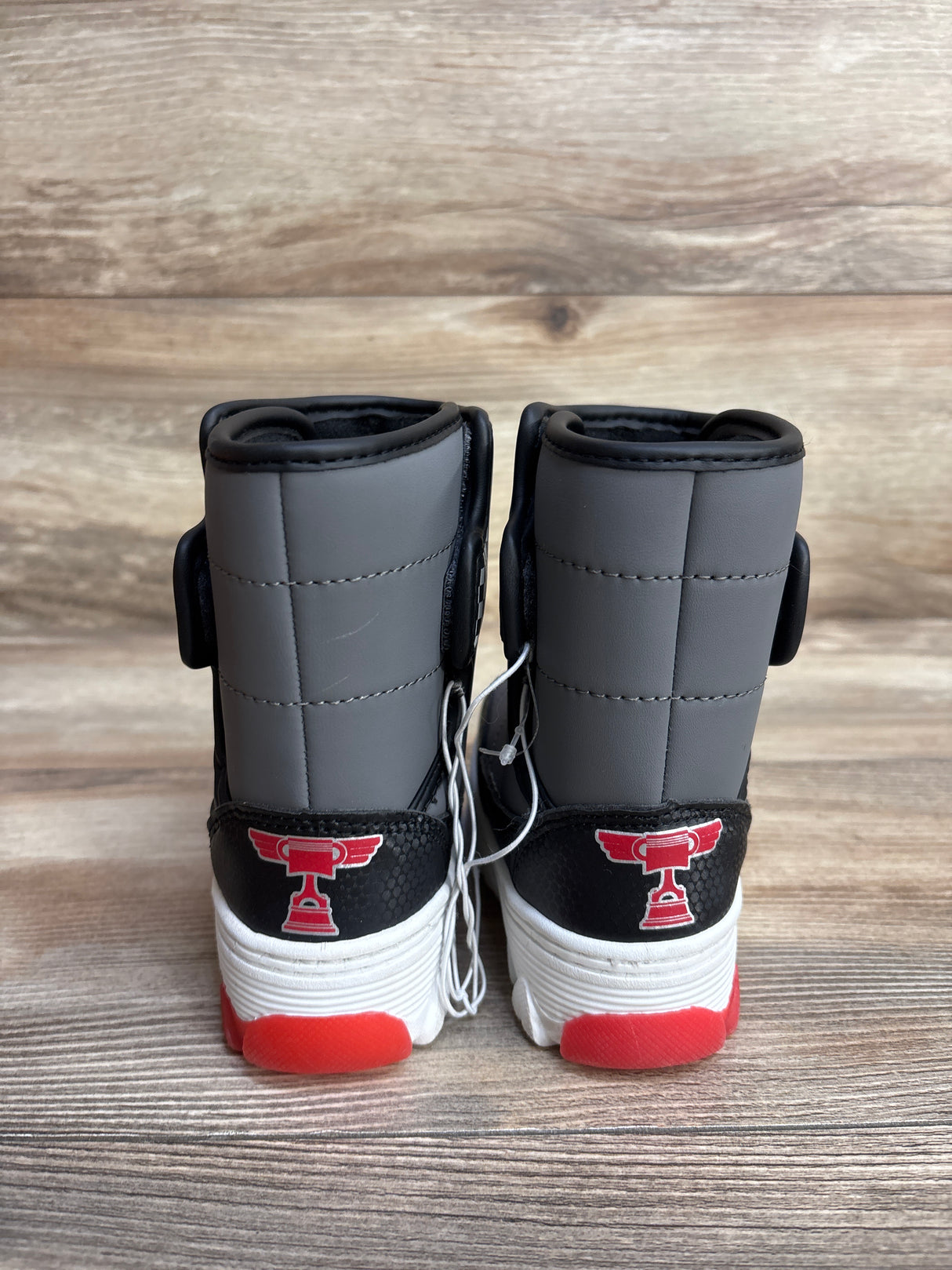 Disney Pixar Cars Lightning McQueen Light Up Snow Boots Grey sz 6c