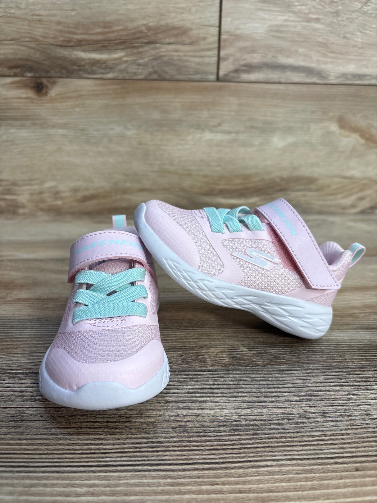 Skechers Go Run 600 K Sneakers, Pink sz 6c