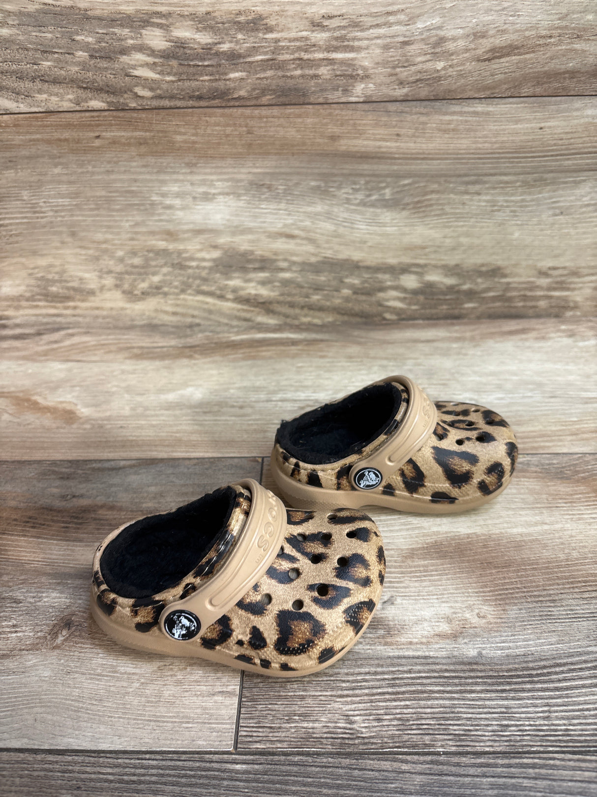 Crocs Classic Lined Clogs Leopard Print sz 4c