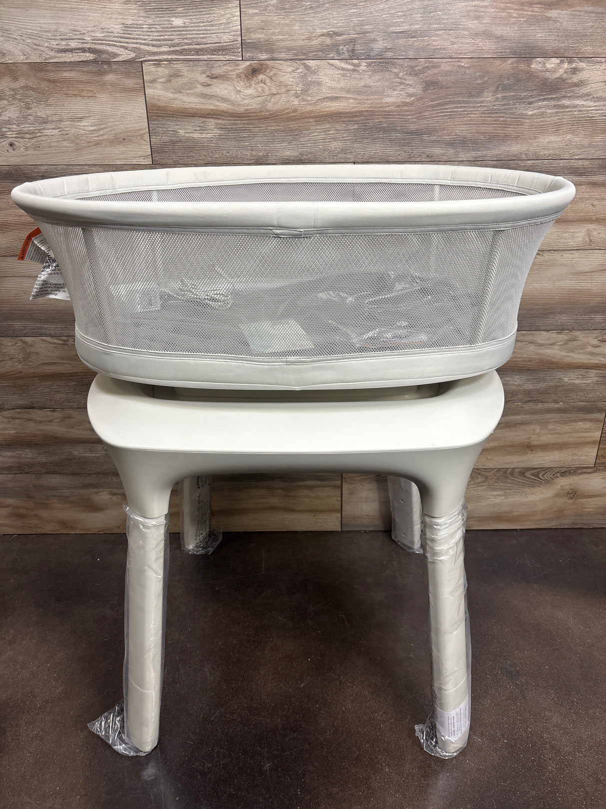 NEW 4moms MamaRoo Sleep Bassinet